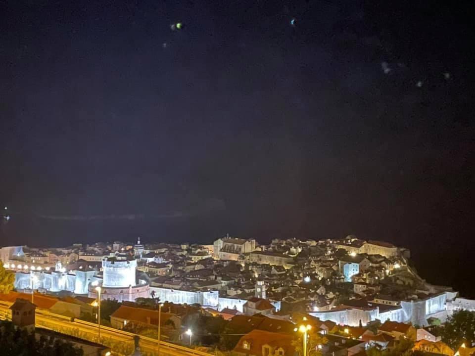 두브로브니크 Charming View Old Town Ap, With Free Parking 아파트 외부 사진